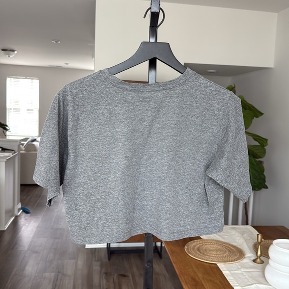 Grey cropped shirt - Picture 3 of 3